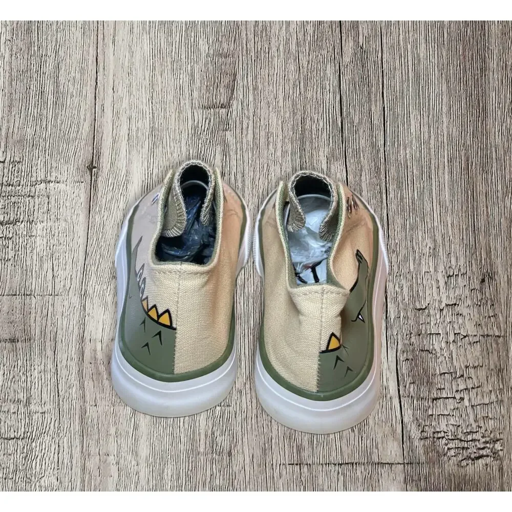 Lily‎ and Dan kids alligator shoes size 9/10